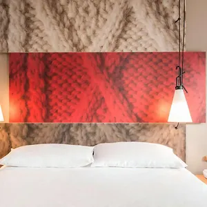 *** Hotel Ibis étienne - La Terrasse France